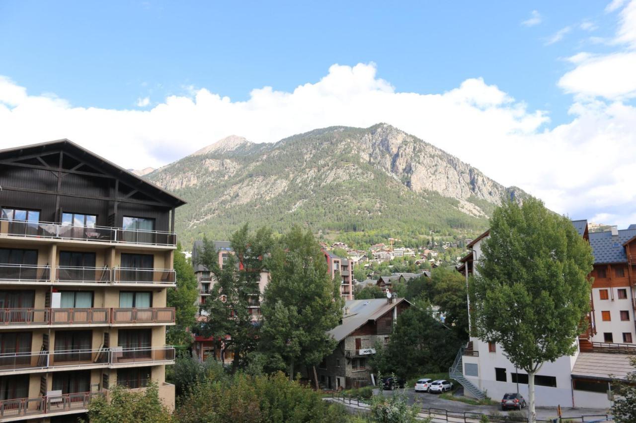 Appartement Au Depart Des Remontees Mecaniques - Briancon エクステリア 写真