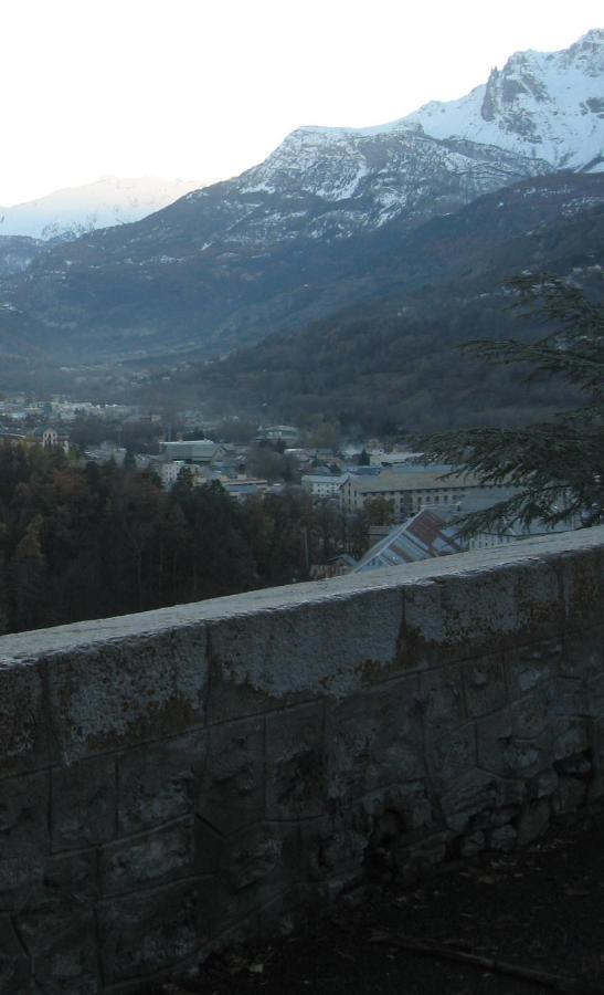Appartement Au Depart Des Remontees Mecaniques - Briancon エクステリア 写真
